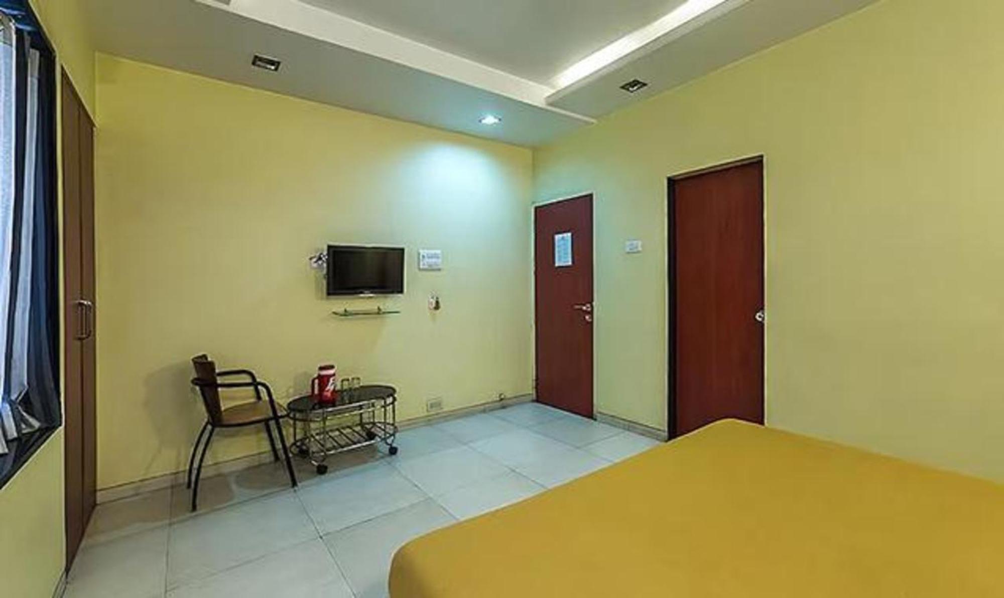 Fabhotel Skylark Inn Nashik Exterior photo